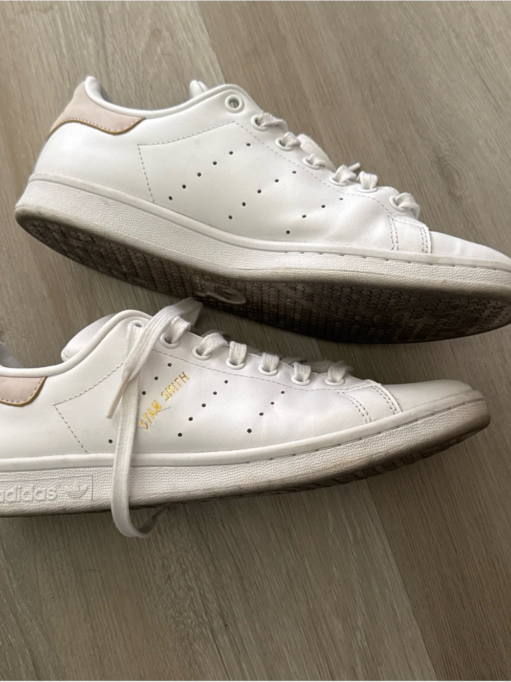 adidas White Leather Sneakers with Beige Heel Accent